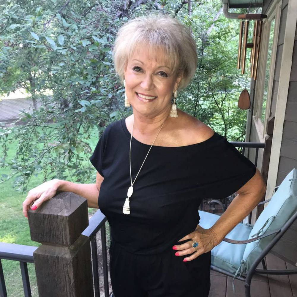 Meet your Posher, Nancy